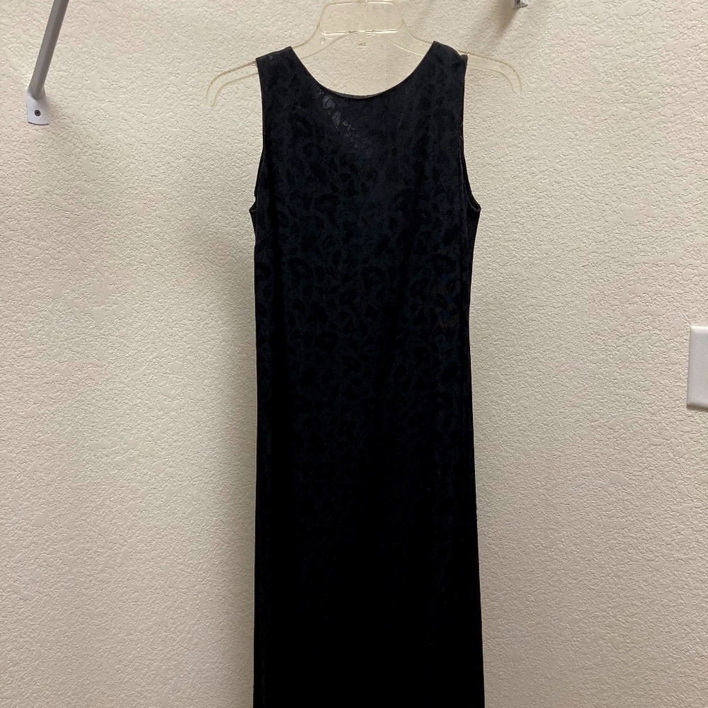 Embroidered black-on-black column dress